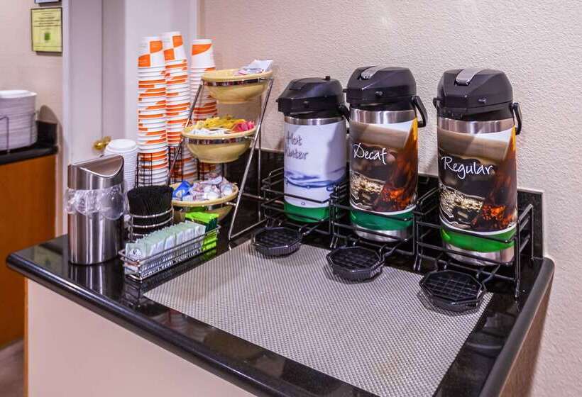 فندق Quality Inn Near Six Flags Discovery Kingdomnapa Valley