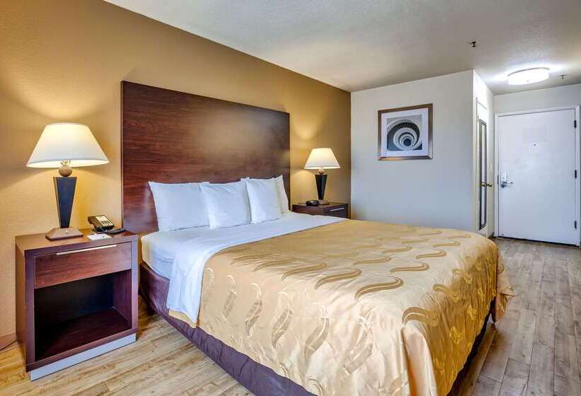 ホテル Quality Inn Near Six Flags Discovery Kingdomnapa Valley