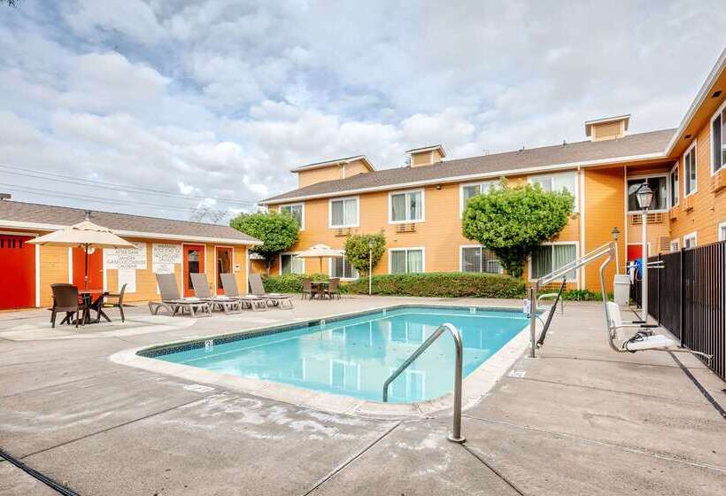 فندق Quality Inn Near Six Flags Discovery Kingdomnapa Valley