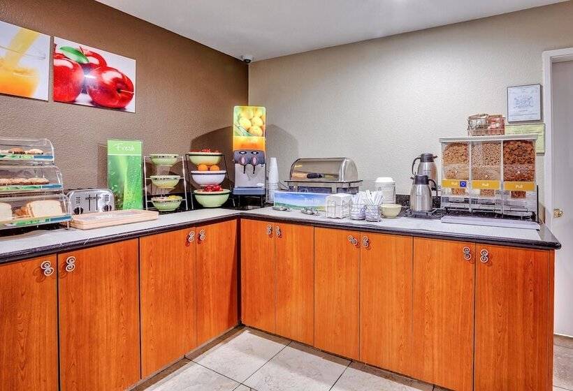ホテル Quality Inn Near Six Flags Discovery Kingdomnapa Valley