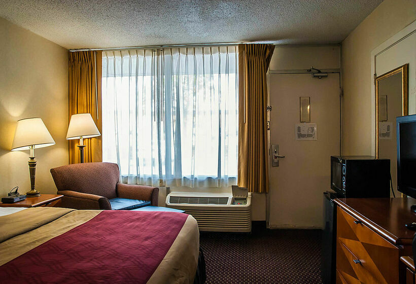 فندق Sunset Lodge