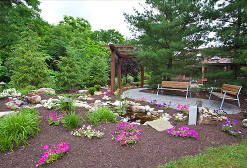 호텔 Quality Inn & Suites