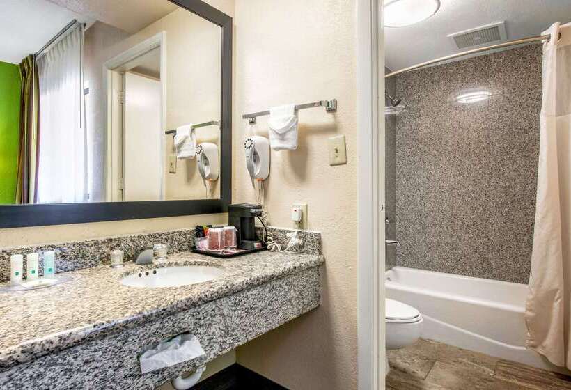 فندق Quality Inn & Suites Jacksonville-baymeadows