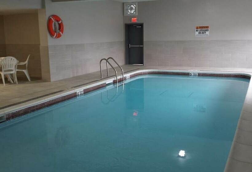 فندق Quality Inn & Suites Morgantown   University Area