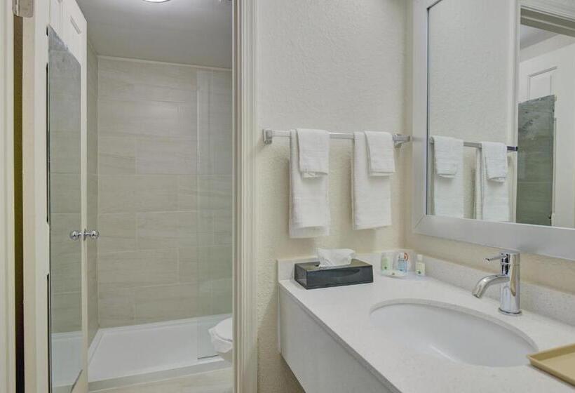 فندق Quality Inn & Suites