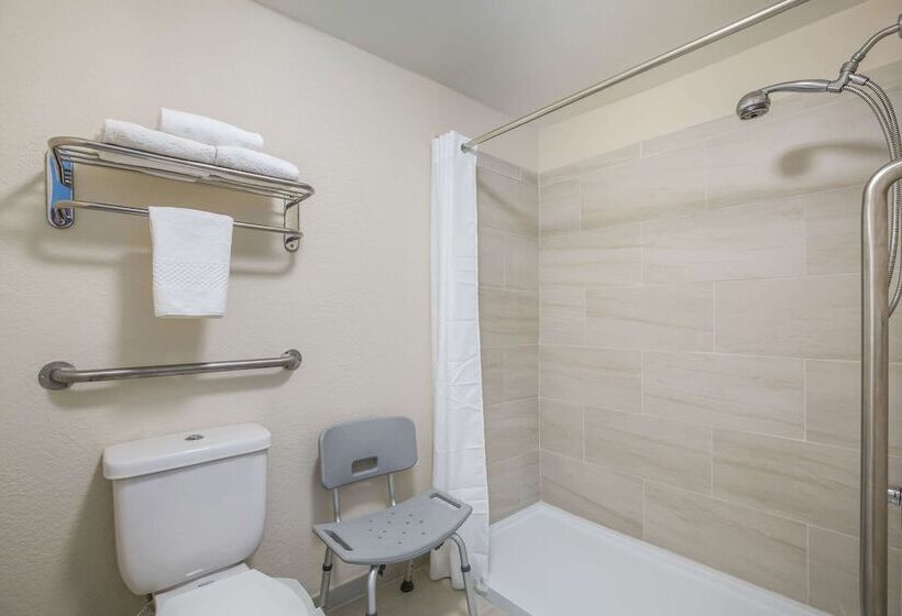 فندق Quality Inn & Suites