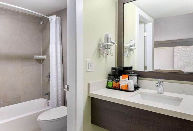 فندق Quality Inn University North I75