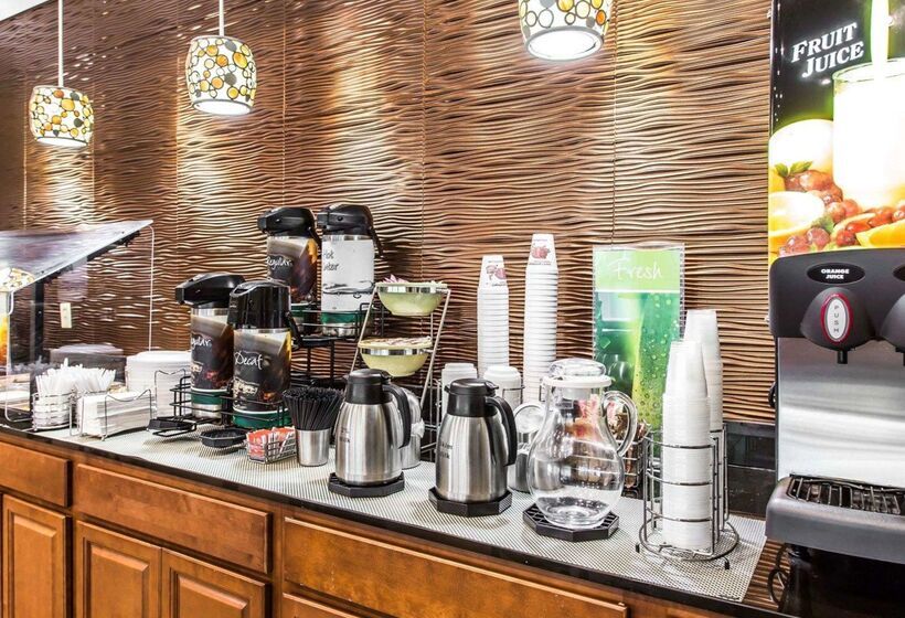 فندق Quality Suites Hickory South