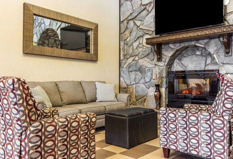 فندق Quality Suites Hickory South