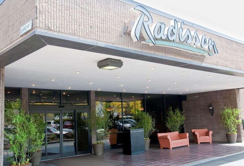 Radisson Hotel Corning