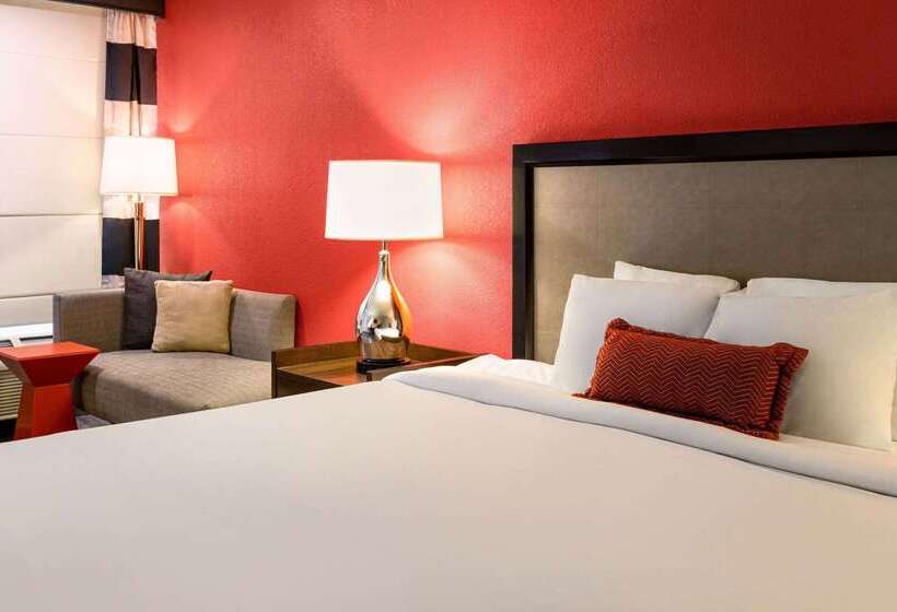 ホテル Ramada By Wyndham Albuquerque Airport