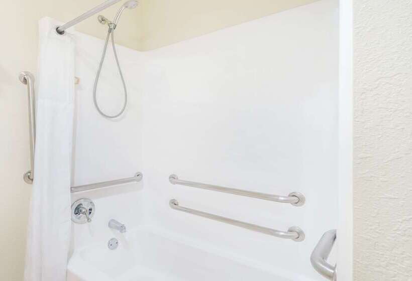 فندق Ramada By Wyndham Columbia