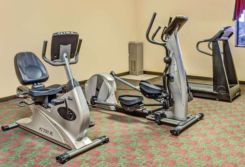 فندق Ramada By Wyndham Murfreesboro