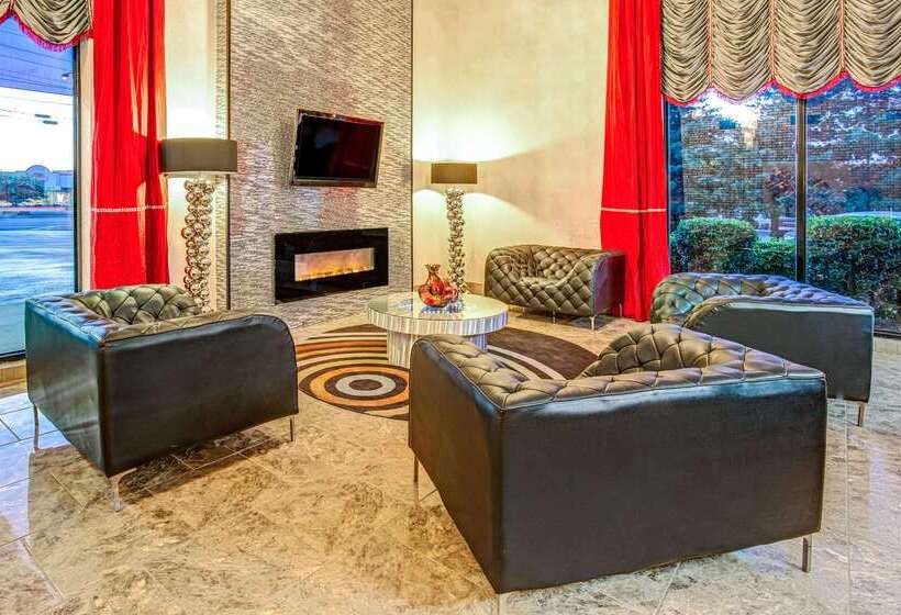 فندق Ramada By Wyndham Murfreesboro