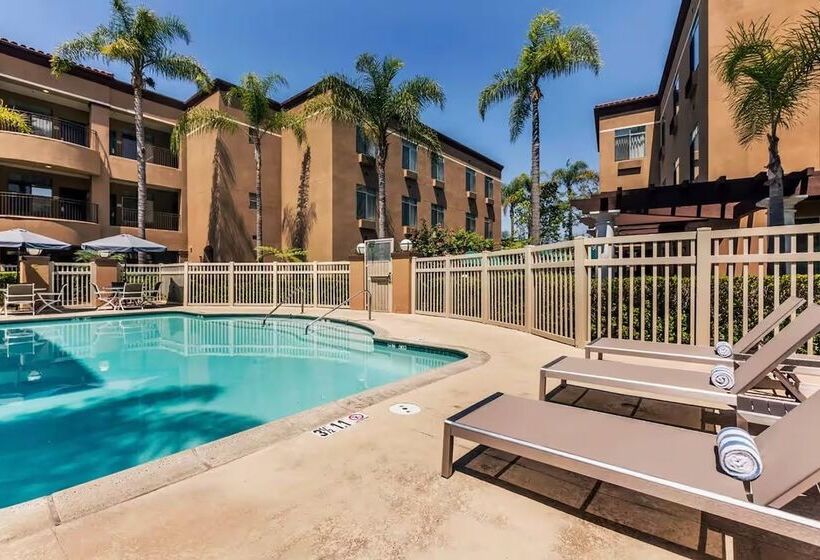 هتل Ramada Suites By Wyndham San Diego