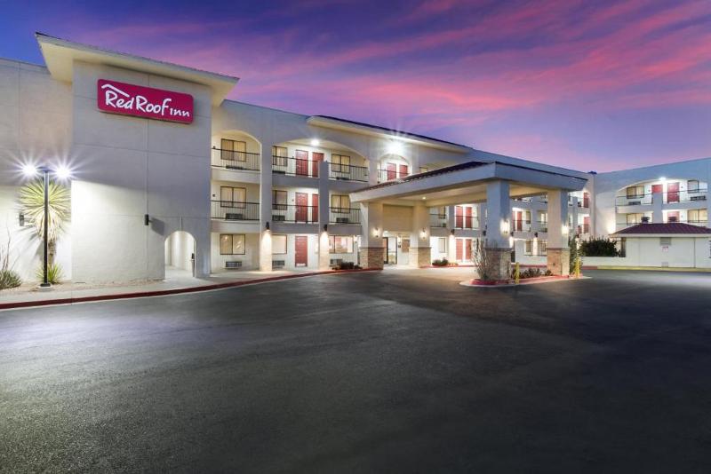 Отель Red Roof Inn Albuquerque Midtown