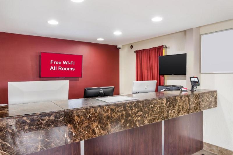 Отель Red Roof Inn Albuquerque Midtown