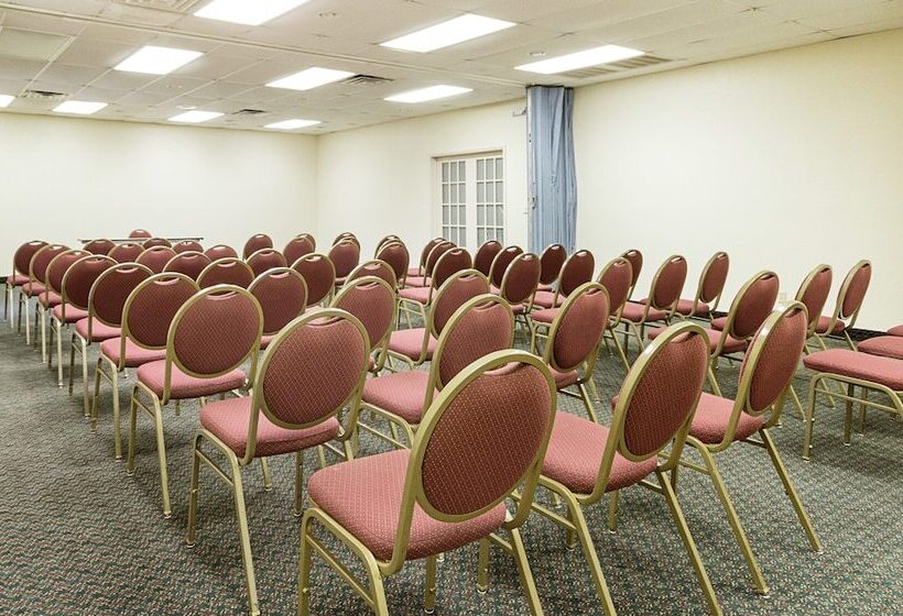 فندق Red Roof Inn Montgomery  Midtown