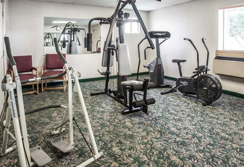 هتل Rodeway Inn & Suites Spokane Valley