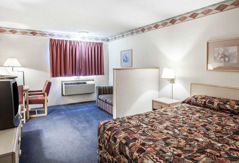هتل Rodeway Inn & Suites Spokane Valley