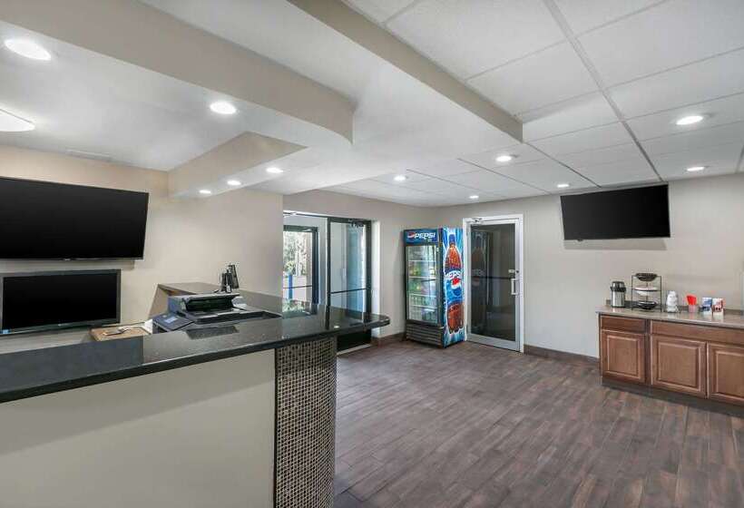 فندق Knights Inn Bristol