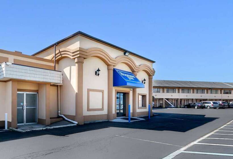 فندق Knights Inn Bristol