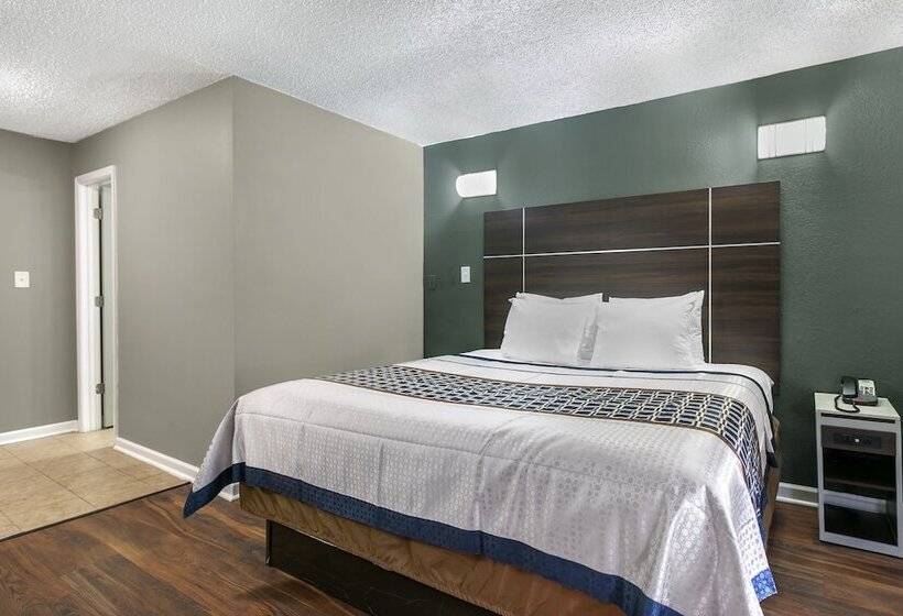 فندق Knights Inn Bristol