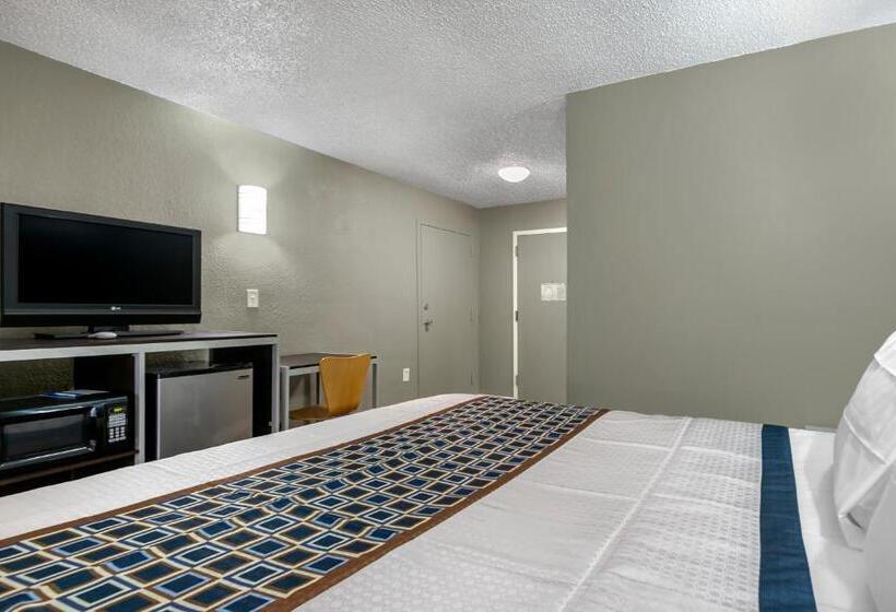 فندق Knights Inn Bristol