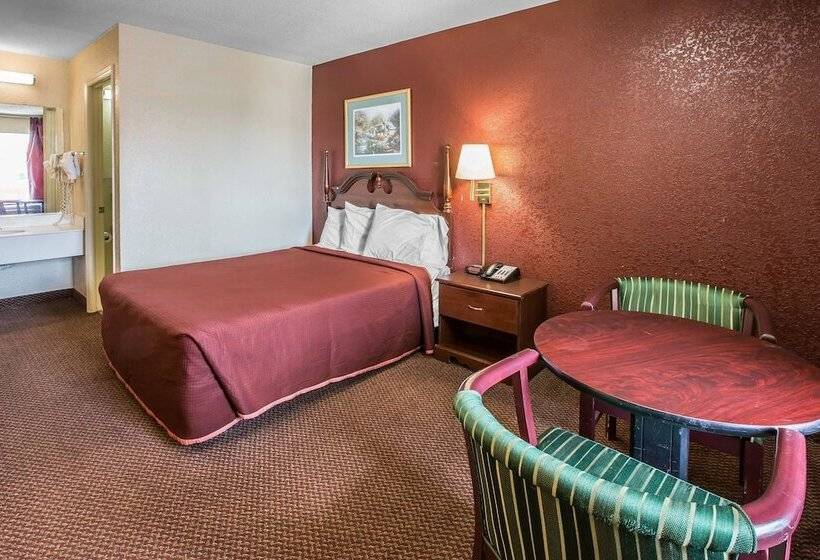 فندق Rodeway Inn Expo Center