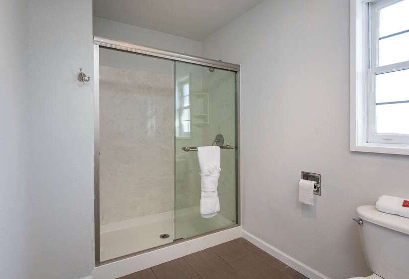 בית מלון כפרי Rodeway Inn Milpitas Near Great Mall