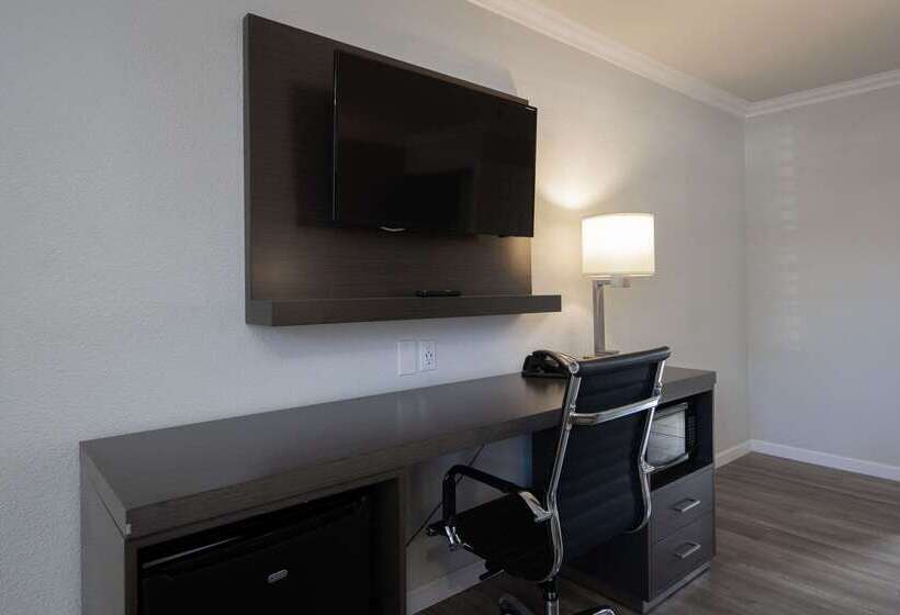 בית מלון כפרי Rodeway Inn Milpitas Near Great Mall