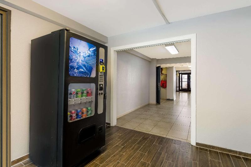 فندق Rodeway Inn Roanoke Airport