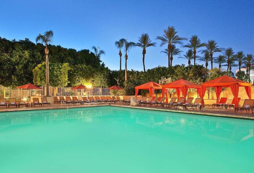 هتل Sheraton Crescent