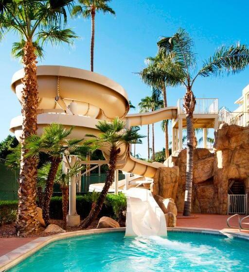 هتل Sheraton Crescent