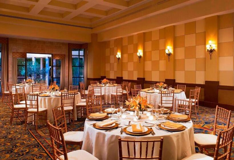 هتل Sheraton Crescent