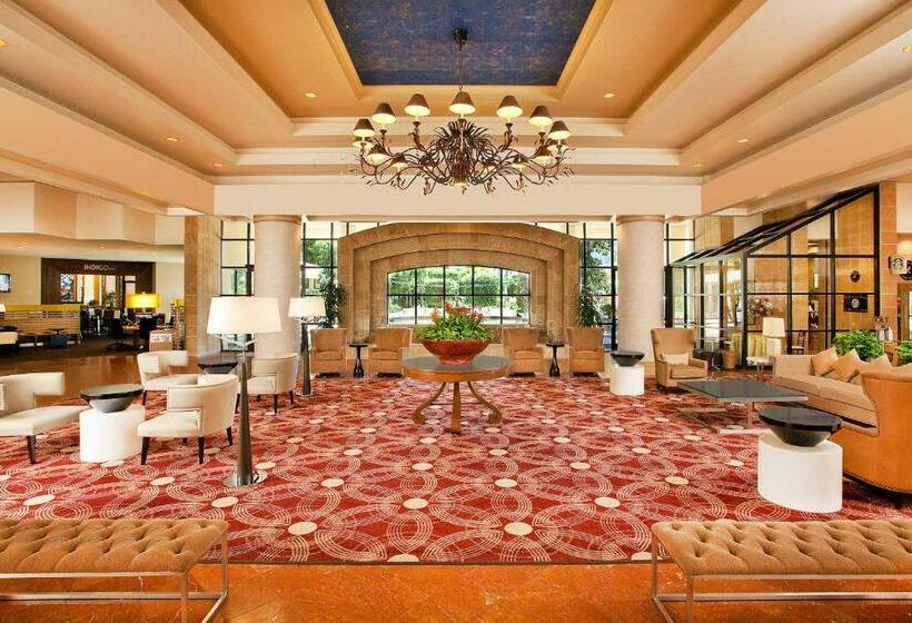 هتل Sheraton Crescent