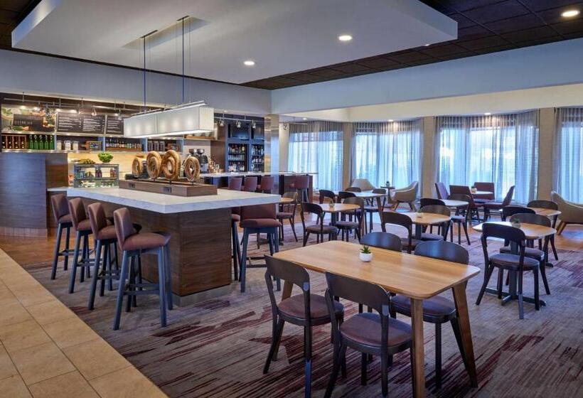 فندق Sonesta Select Minneapolis Eden Prairie