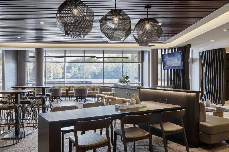 Отель Springhill Suites By Marriott South Bend Notre Dame Area