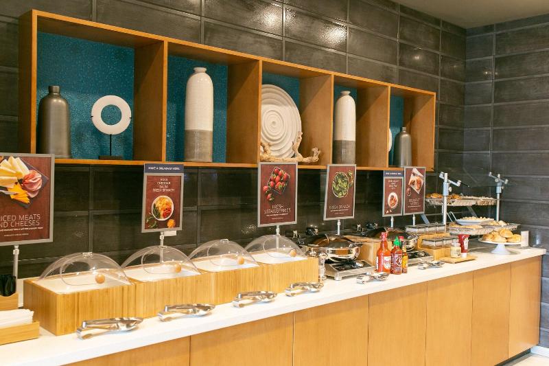 Отель Springhill Suites By Marriott South Bend Notre Dame Area