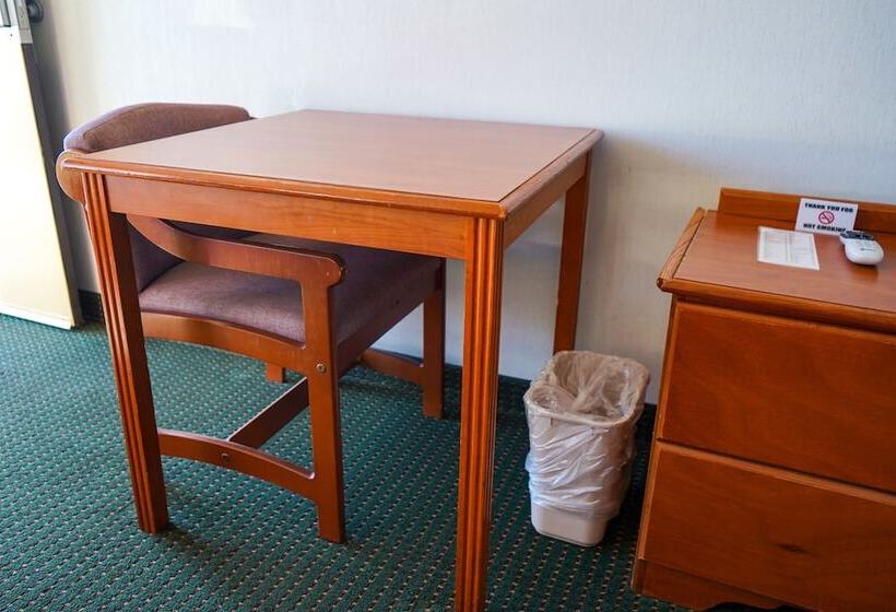 호텔 Sunset Inn Clarksville