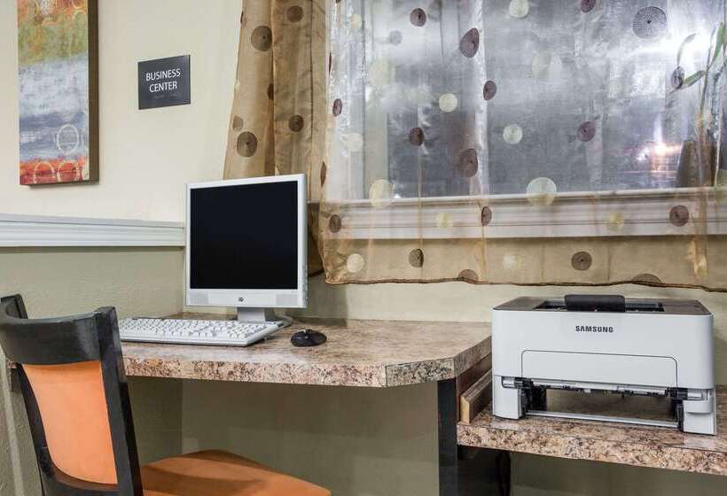 호텔 Super 8 By Wyndham Augusta