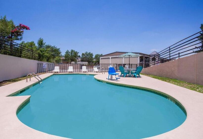 호텔 Super 8 By Wyndham Augusta