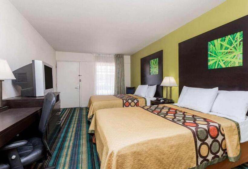 호텔 Super 8 By Wyndham Augusta