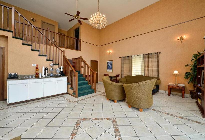 هتل Super 8 Camden Ar