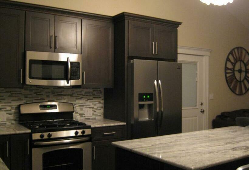 فندق The Inn At Crystal Cove On Boston Harbor