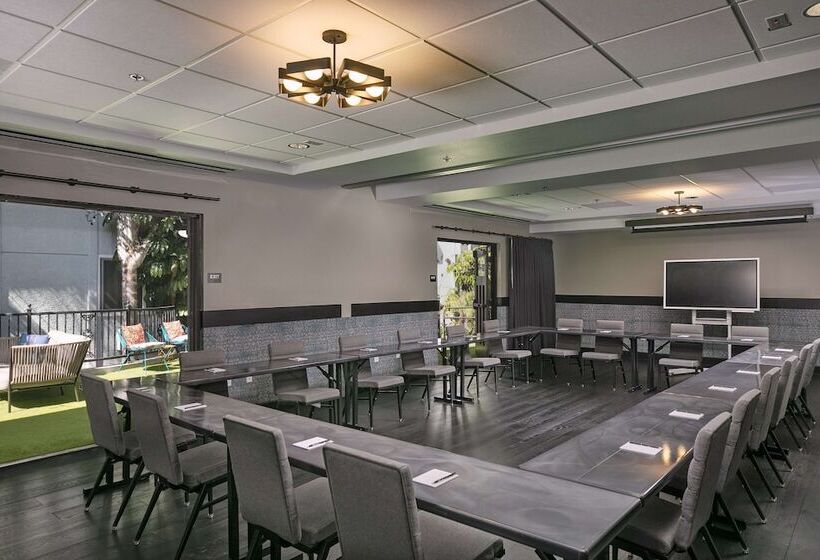 فندق The Wayfarer San Luis Obispo, Tapestry Collection By Hilton