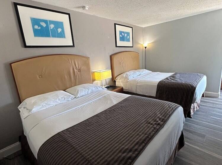 فندق Travel Inn & Suites