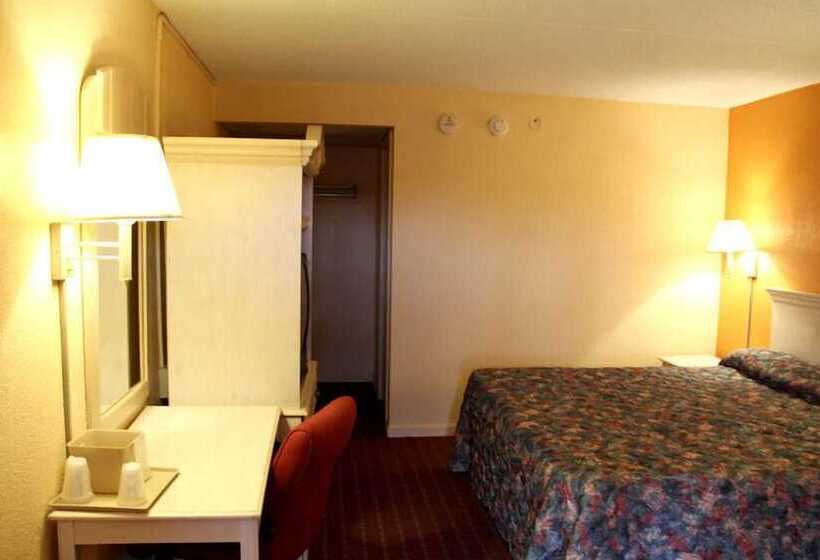 فندق Travelers Inn