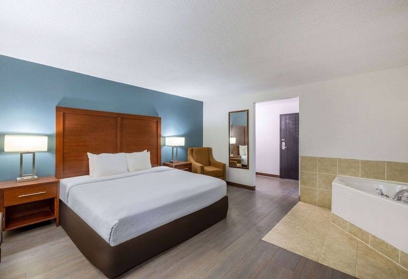 فندق Travelodge By Wyndham Brooklyn Center