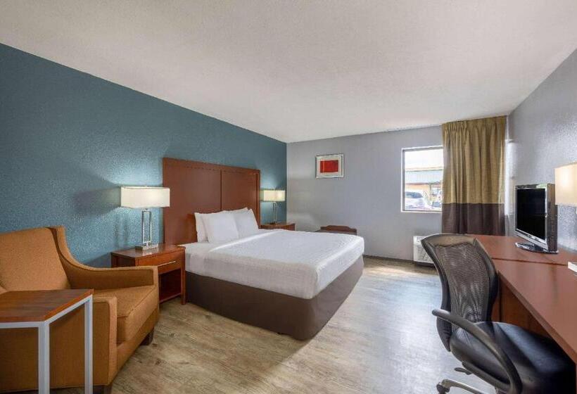 فندق Travelodge By Wyndham Brooklyn Center